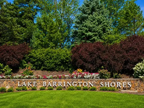 83 Thornhill Lane Lake Barrington IL 60010