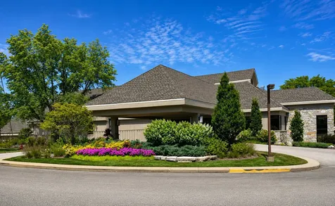 83 Thornhill Lane Lake Barrington IL 60010