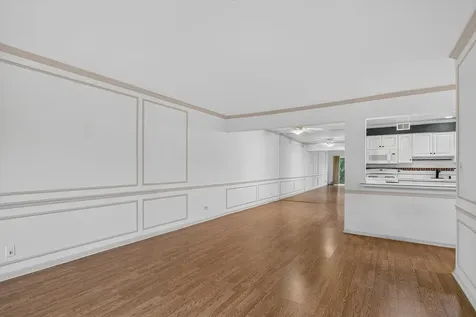 5200 Carriageway Drive Rolling Meadows IL 60008