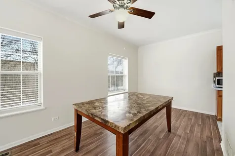 171 Monarch Drive Streamwood IL 60107