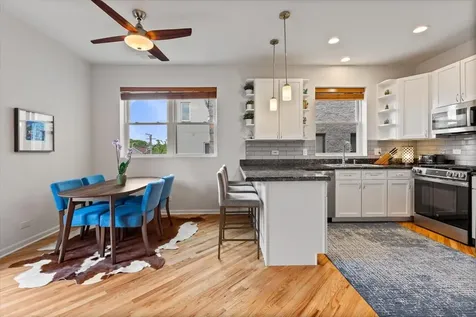525 North Claremont Avenue Chicago IL 60612