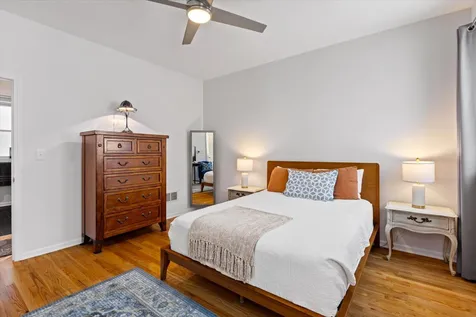 525 North Claremont Avenue Chicago IL 60612