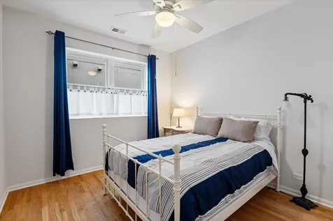 525 North Claremont Avenue Chicago IL 60612