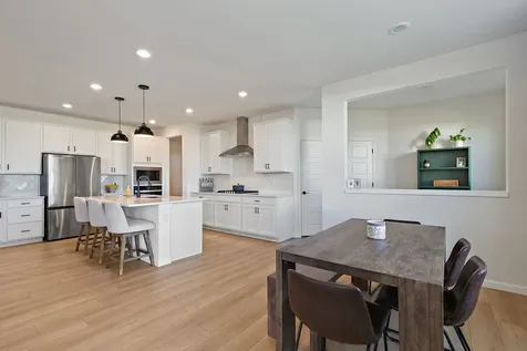 128 Furnas Drive Batavia IL 60510