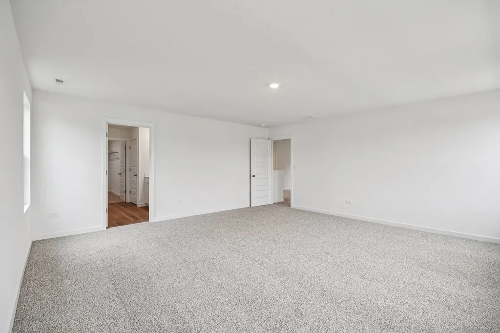 9957 Edgebrook Lane Huntley IL 60142