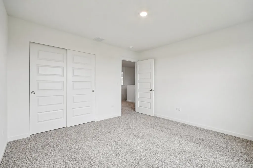9957 Edgebrook Lane Huntley IL 60142