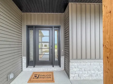 510 North Beacon Hill Circle Urbana IL 61802