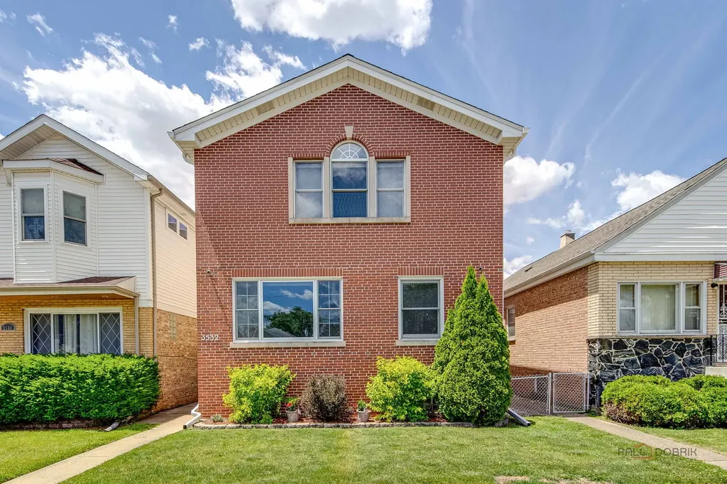 3532 North Ozark Avenue Chicago IL 60634