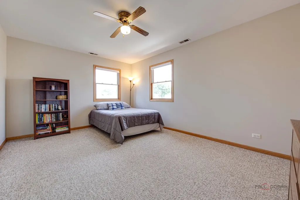 3532 North Ozark Avenue Chicago IL 60634