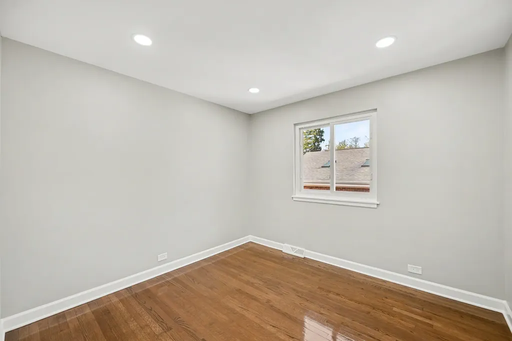 507 North Kenilworth Avenue Glen Ellyn IL 60137