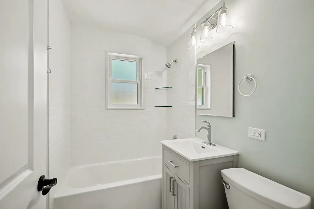 507 North Kenilworth Avenue Glen Ellyn IL 60137