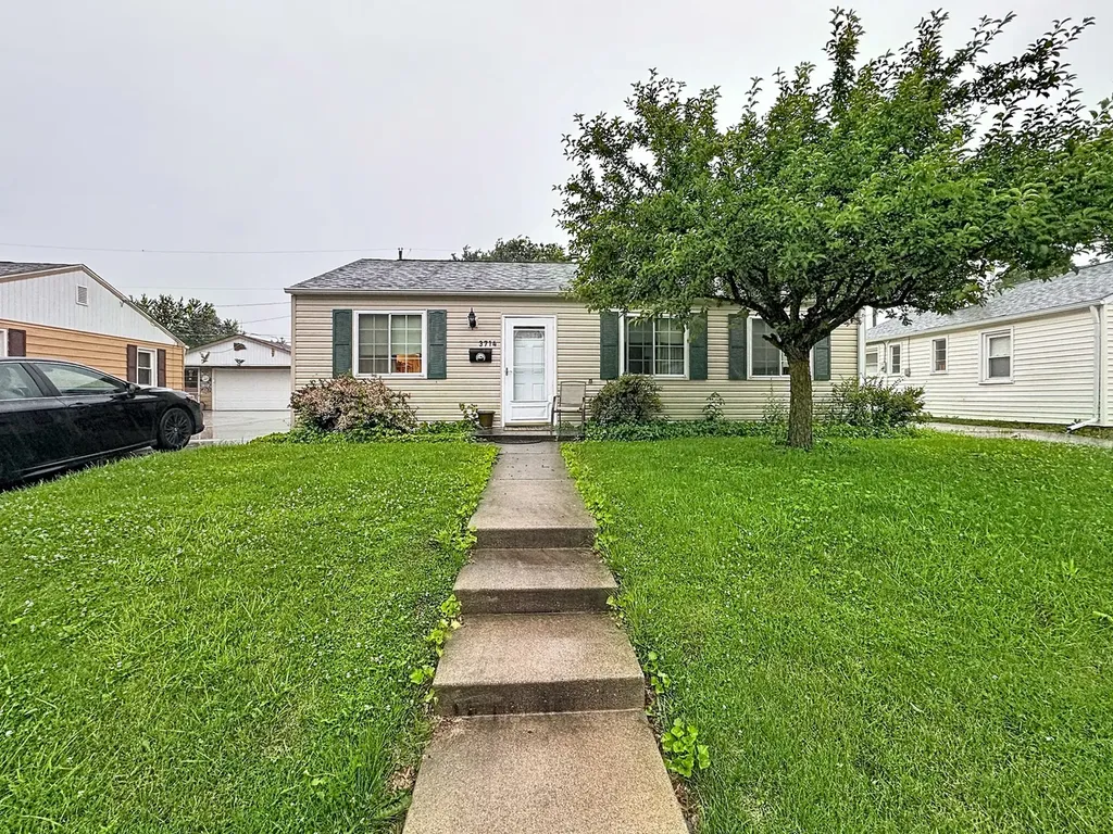 3714 13TH Avenue Moline IL 61265