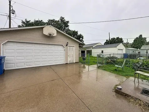 3714 13TH Avenue Moline IL 61265