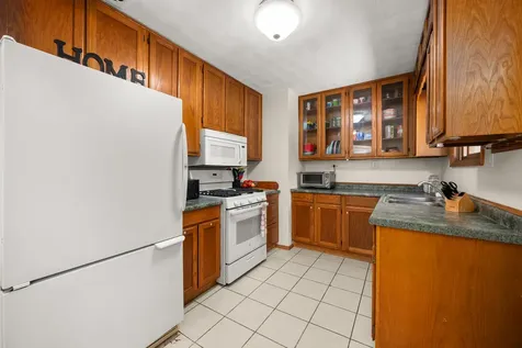 1628 East Dresser Road Dekalb IL 60115