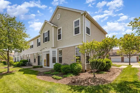 593 Springbrook Trail Oswego IL 60543