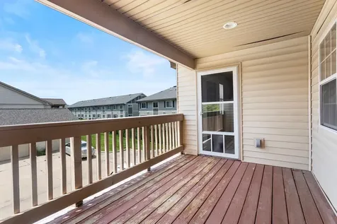 3752 Thornhill Circle Champaign IL 61822