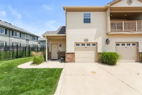 3752 Thornhill Circle Champaign IL 61822