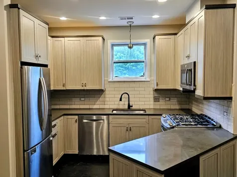 1359 West Fillmore Street W Chicago IL 60607