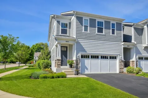 653 Riverbank Drive Geneva IL 60134