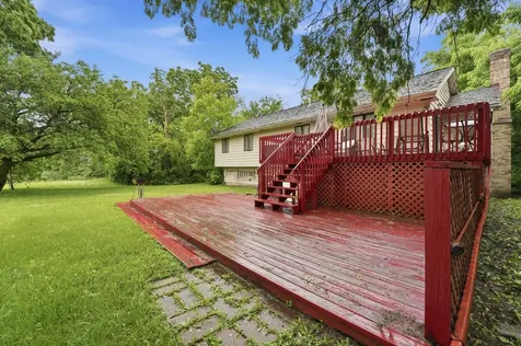 21 Sequoia Road Hawthorn Woods IL 60047