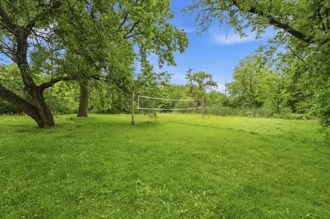 21 Sequoia Road Hawthorn Woods IL 60047