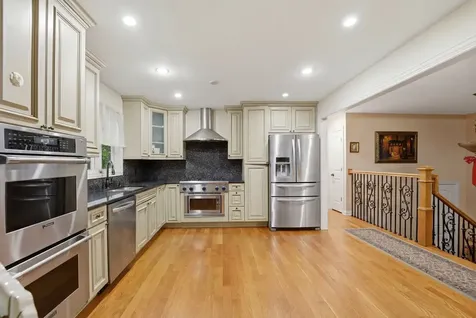21 Sequoia Road Hawthorn Woods IL 60047