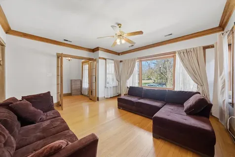 3032 Wisconsin Avenue Berwyn IL 60402