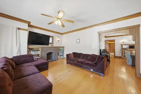 3032 Wisconsin Avenue Berwyn IL 60402