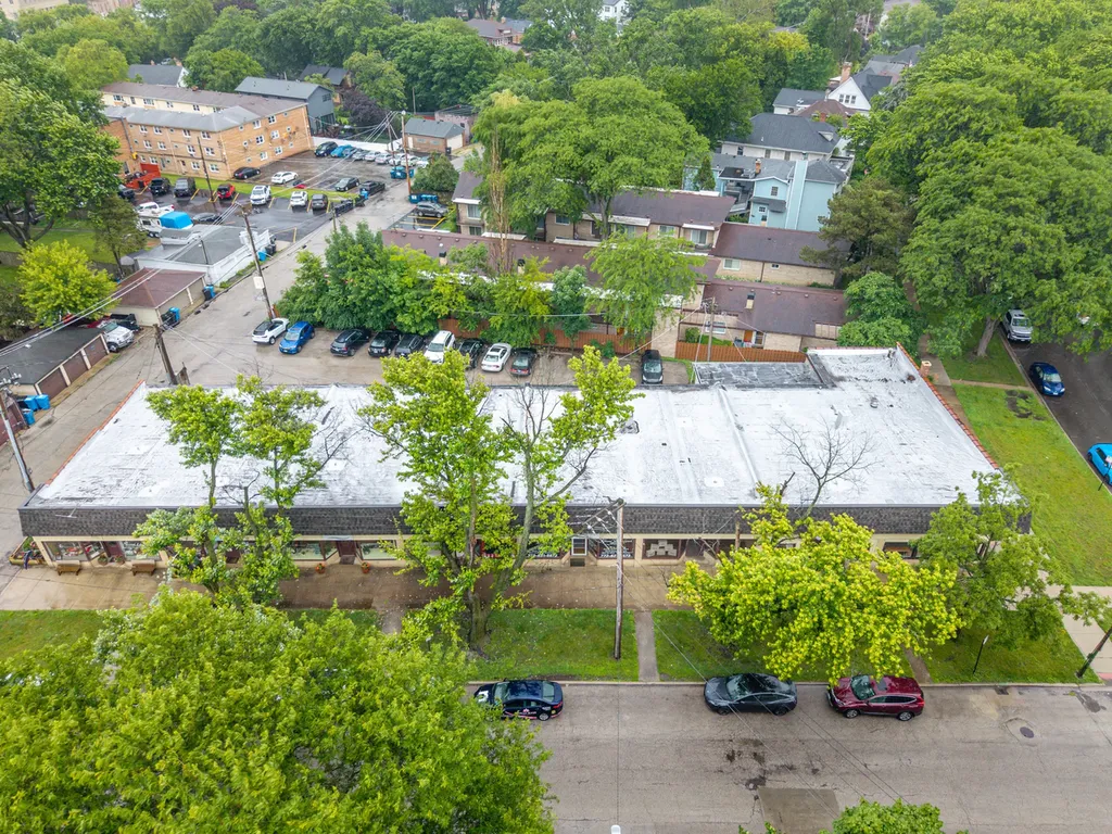 6001 North Nina Avenue Chicago IL 60631