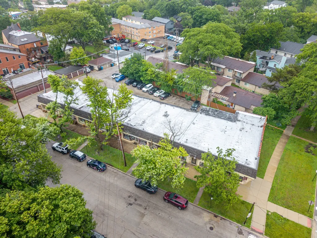 6001 North Nina Avenue Chicago IL 60631