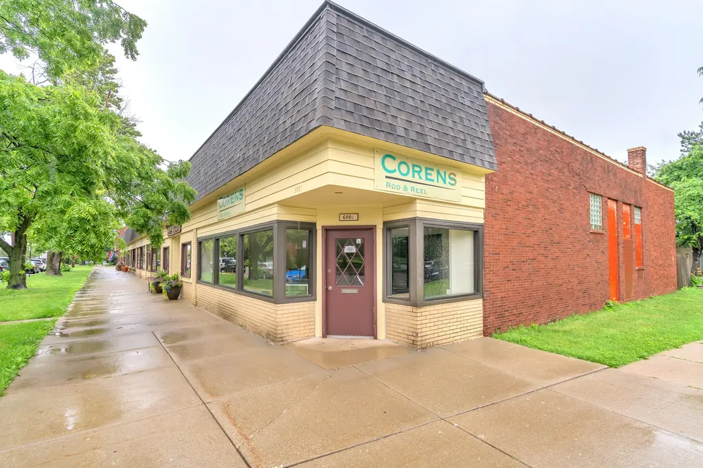 6001 North Nina Avenue Chicago IL 60631
