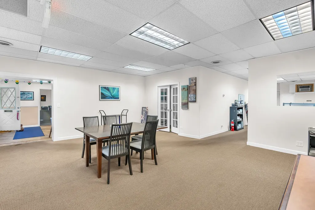6001 North Nina Avenue Chicago IL 60631