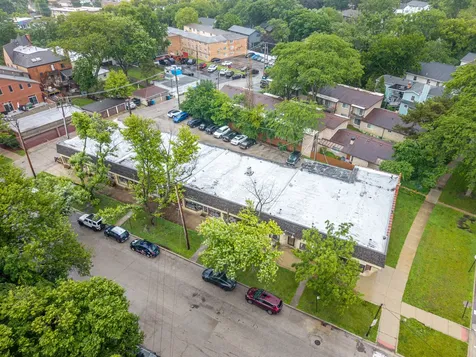 6001 North Nina Avenue Chicago IL 60631