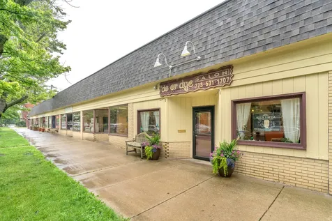 6001 North Nina Avenue Chicago IL 60631