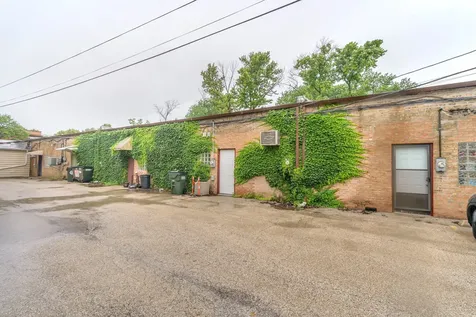 6001 North Nina Avenue Chicago IL 60631