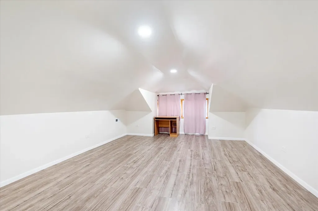4607 South Karlov Avenue Chicago IL 60632