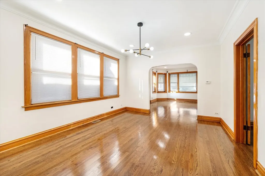 4607 South Karlov Avenue Chicago IL 60632