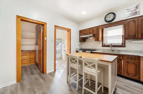4607 South Karlov Avenue Chicago IL 60632