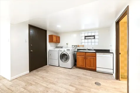 4607 South Karlov Avenue Chicago IL 60632