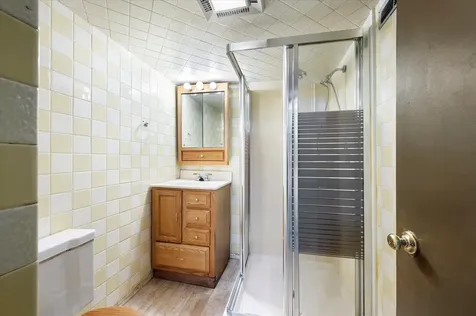 4607 South Karlov Avenue Chicago IL 60632