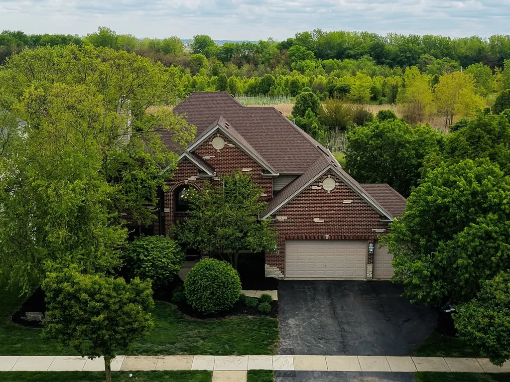 5815 Rosinweed Lane Naperville IL 60564