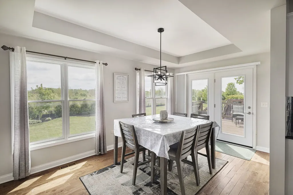 5815 Rosinweed Lane Naperville IL 60564