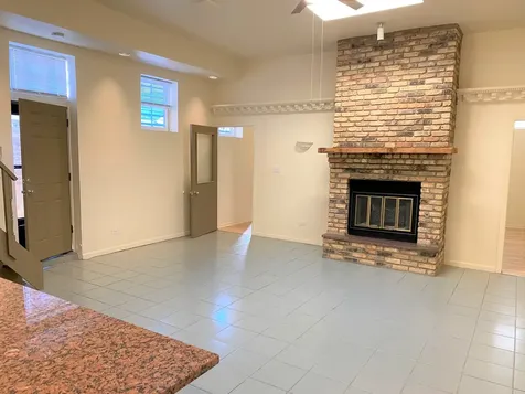 1841 West Chicago Avenue Chicago IL 60622