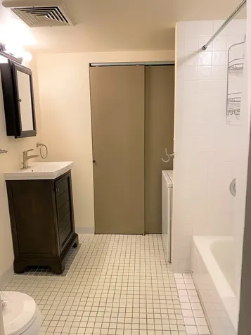 1841 West Chicago Avenue Chicago IL 60622