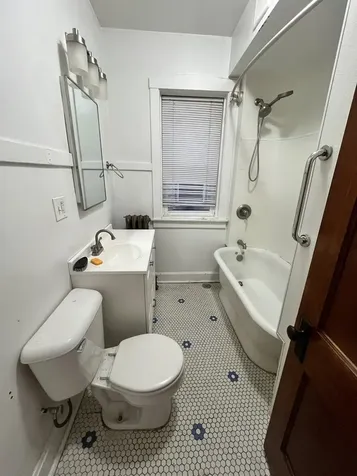 1141 South Mayfield Avenue Chicago IL 60644
