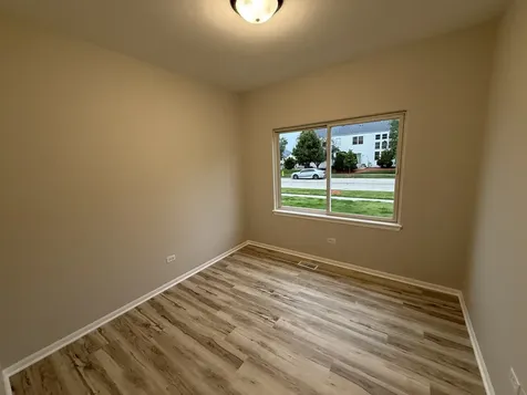 1756 Waters Edge Drive Minooka IL 60447