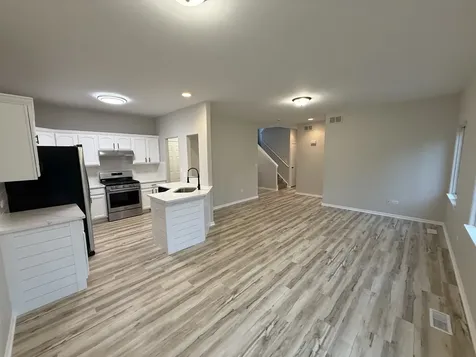 1756 Waters Edge Drive Minooka IL 60447