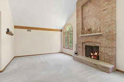 130 North Buckingham Drive Sugar Grove IL 60554