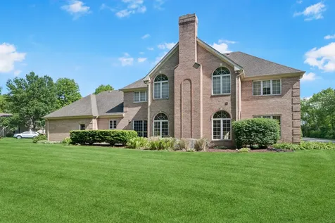 130 North Buckingham Drive Sugar Grove IL 60554