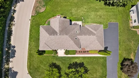 130 North Buckingham Drive Sugar Grove IL 60554